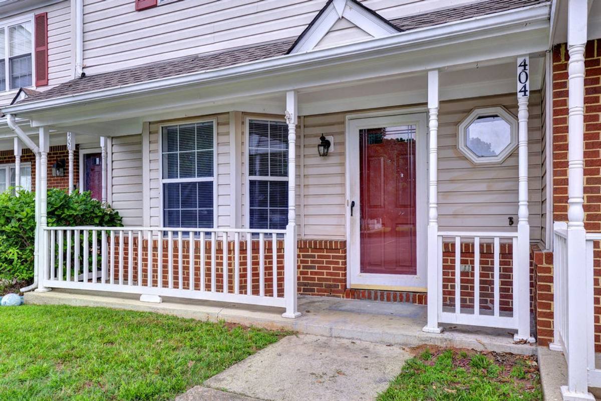 Townhouse for rent at 404 Crescent Court, Yorktown, VA 23693