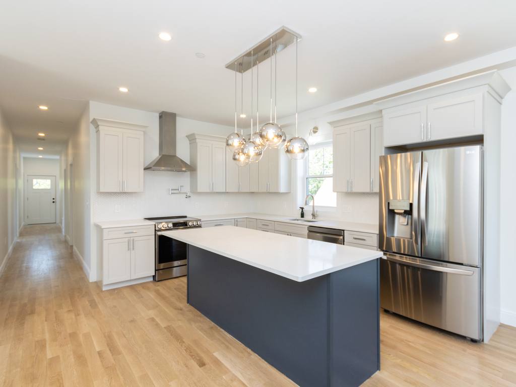 Apartment for rent at 71 Stanton St #3, Dorchester Center, MA 02124
