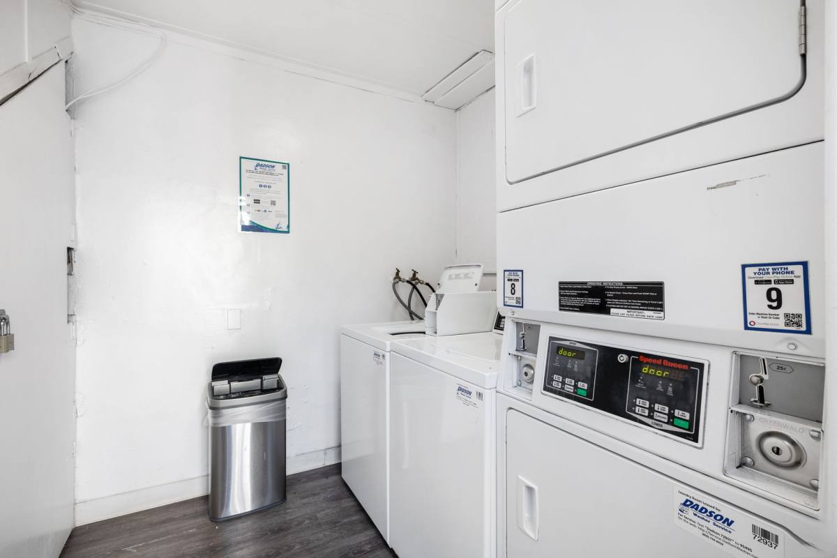 Apartment for rent at 3537 Clarington Ave, Los Angeles, CA 90034