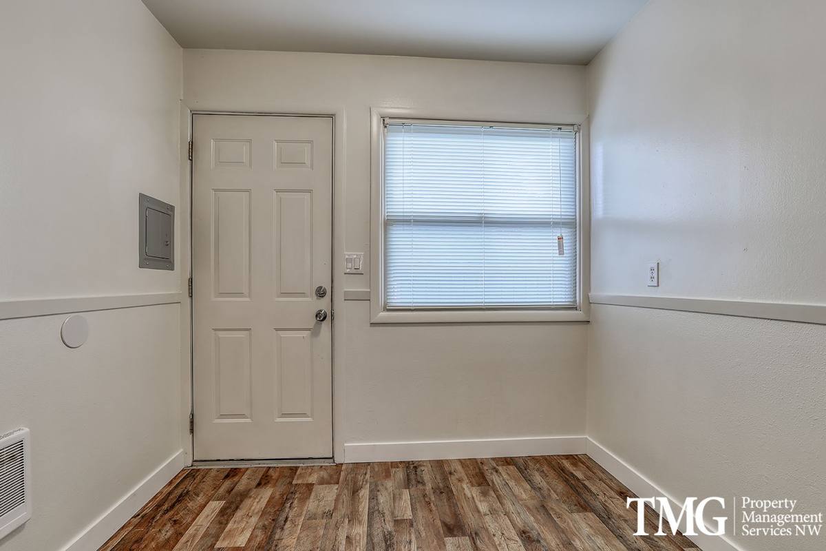 Apartment for rent at 3010 SE 35th Ave, Portland, OR 97202