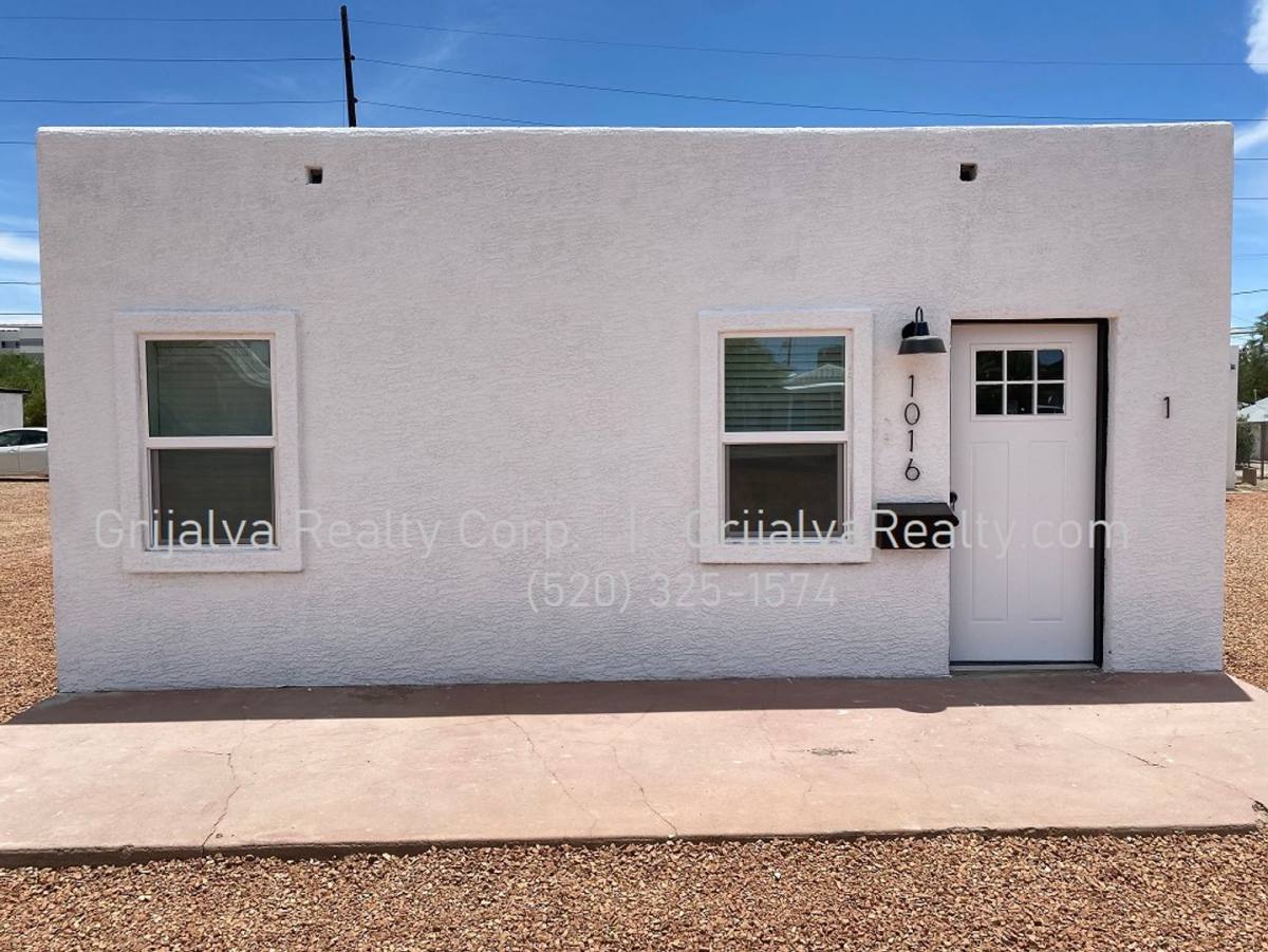 Apartment for rent at 1016 E Lee St, Tucson, AZ 85719