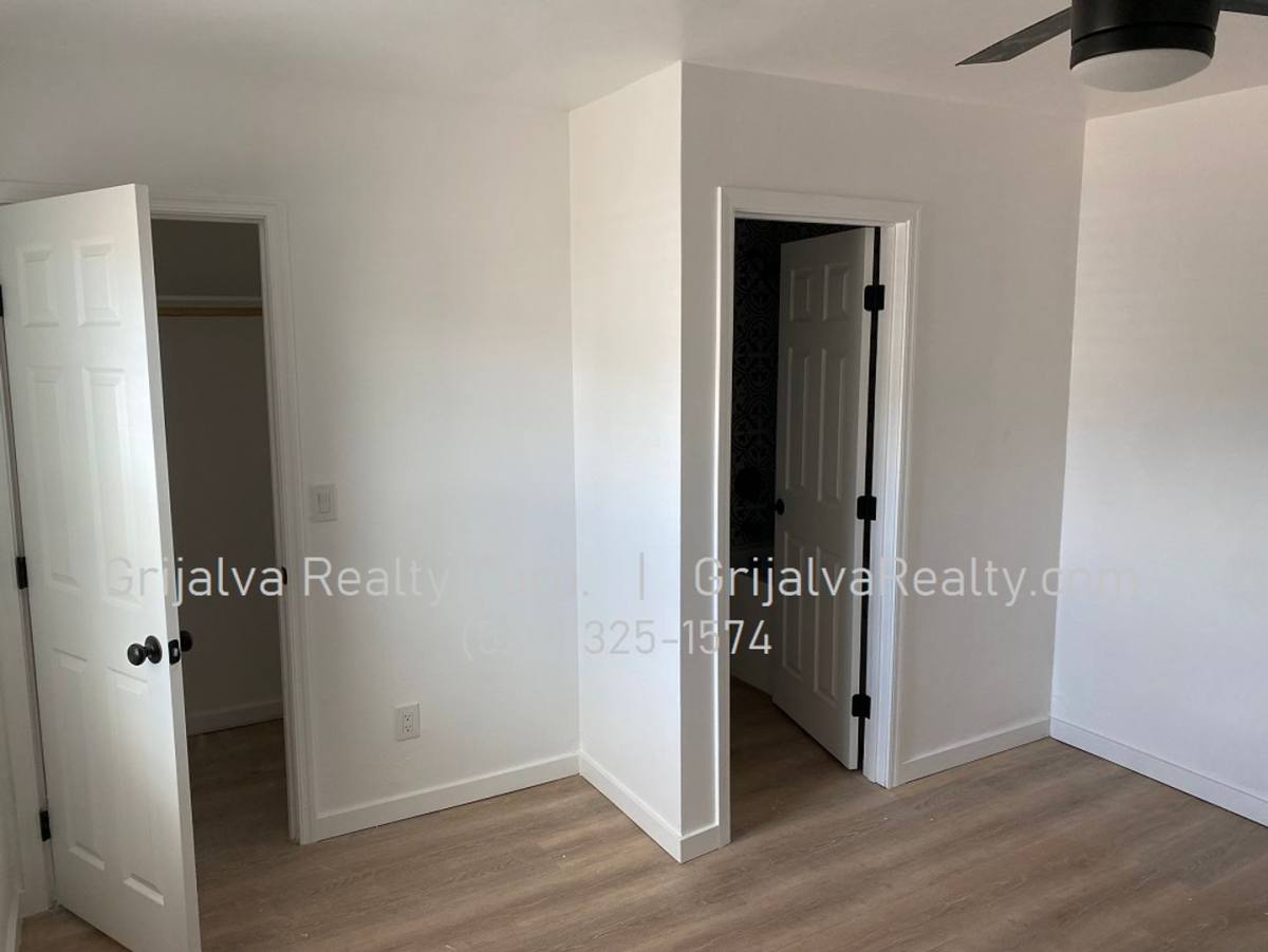Apartment for rent at 1016 E Lee St, Tucson, AZ 85719