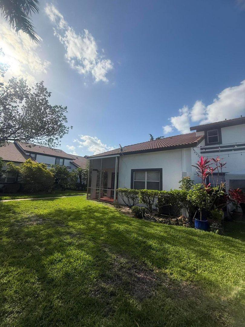 Townhouse for rent at 9831 NW 24th St, Fort Lauderdale, FL 33322