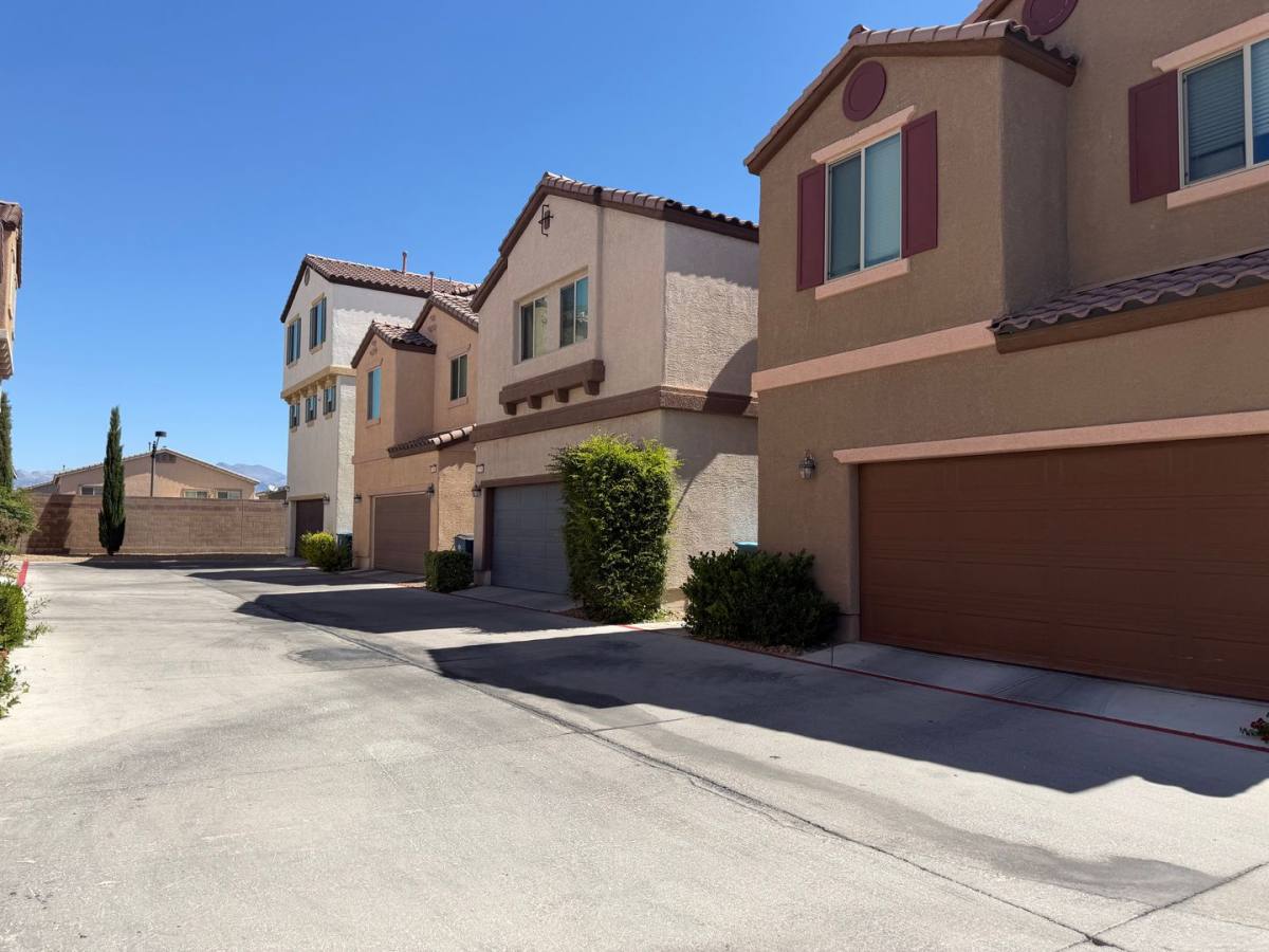 House for rent at 7756 Mellow Motifs Court, Las Vegas, NV 89149