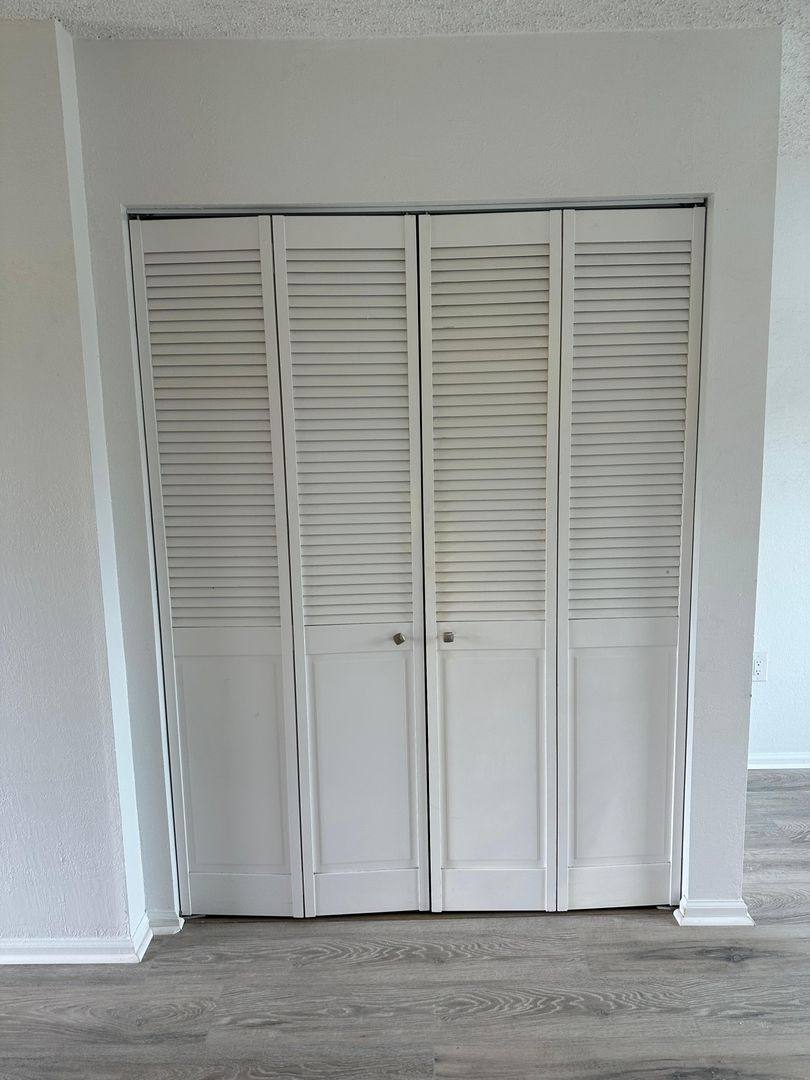Apartment for rent at 1920 E Edgewood Dr, Lakeland, FL 33803