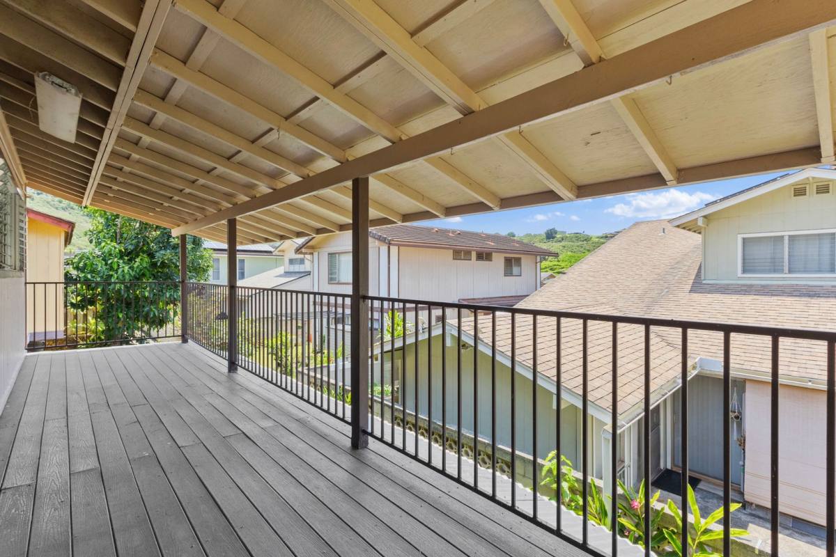 Apartment for rent at 98-364 Kilihe Way, Aiea, HI 96701