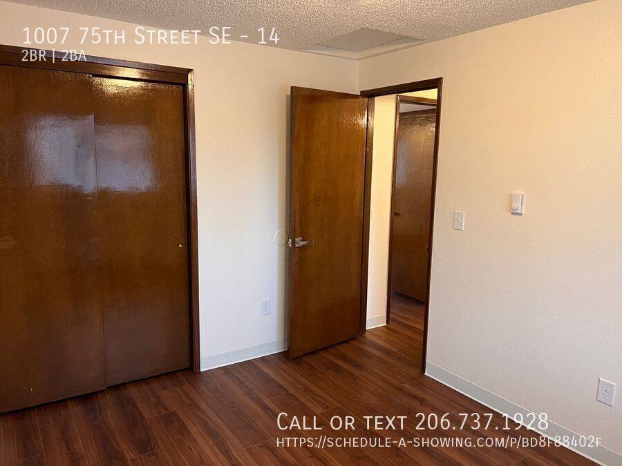 Townhouse for rent at 1007 75th St SE #14, Everett, WA 98203