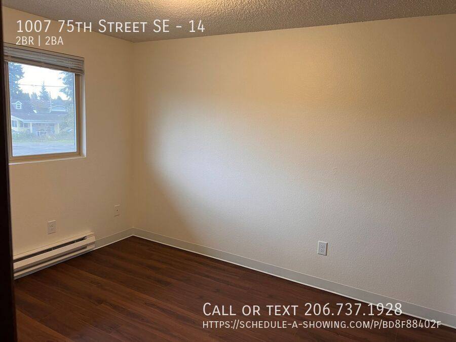 Townhouse for rent at 1007 75th St SE #14, Everett, WA 98203