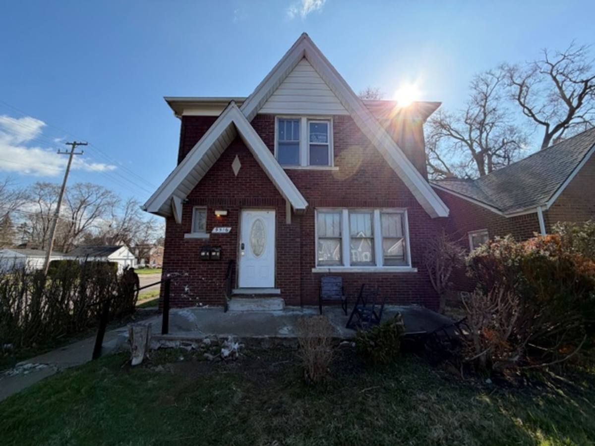 Apartment for rent at 9516 Wayburn, Detroit, MI 48224