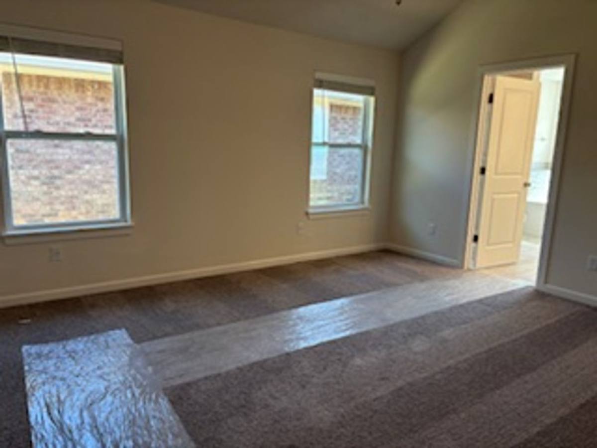 House for rent at 18216 Austin Court, Edmond, OK 73012
