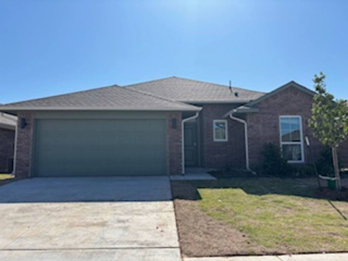 House for rent at 18216 Austin Court, Edmond, OK 73012