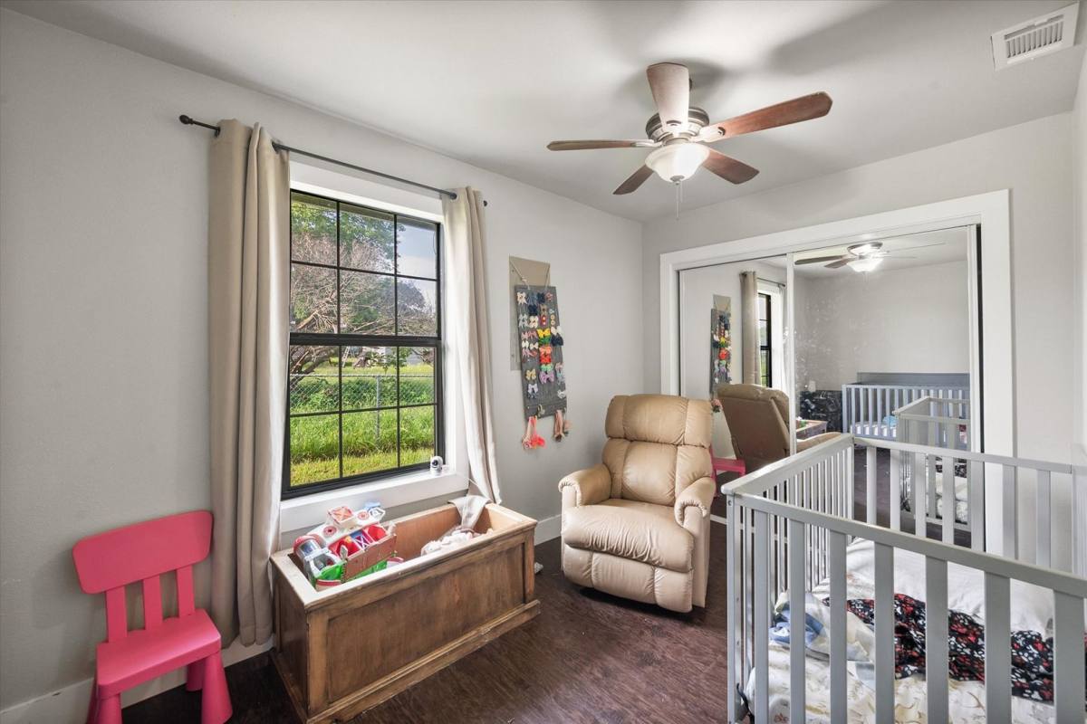 House for rent at 5184 Teague Rd, Fort Worth, TX 76140