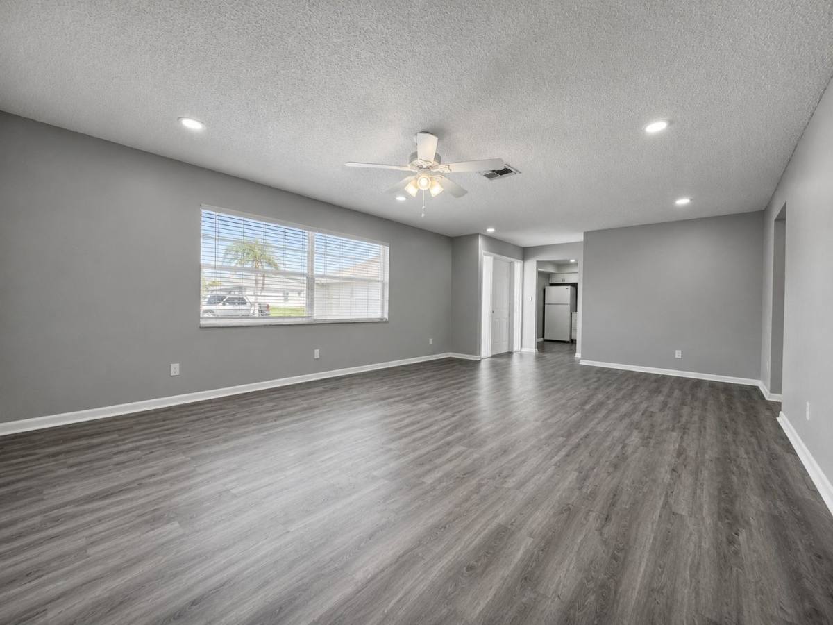 Apartment for rent at 3509 SE 15th Place, Cape Coral, FL 33904