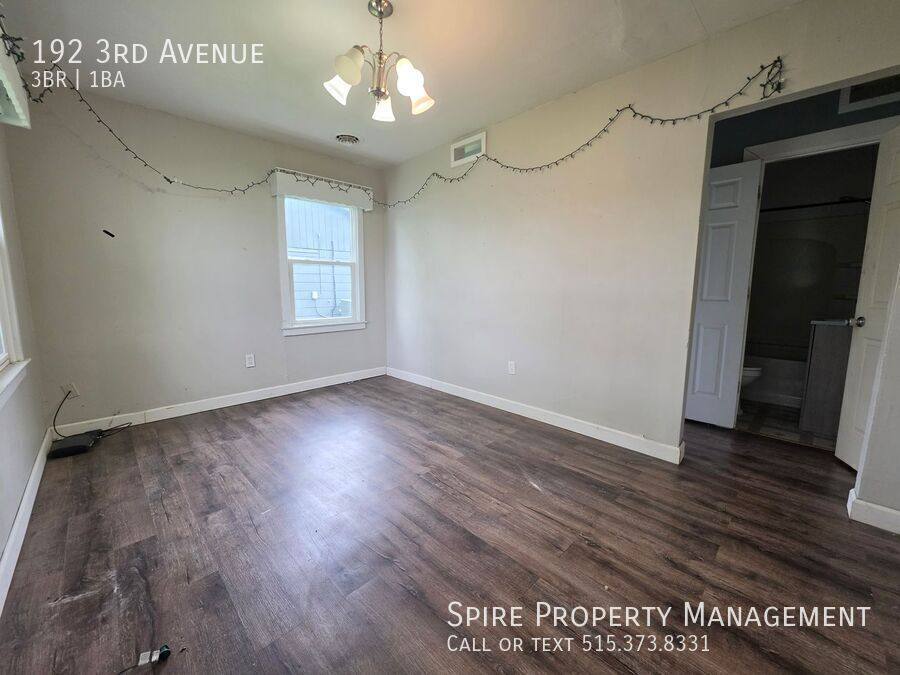 House for rent at 192 3rd Ave, Marion, IA 52302