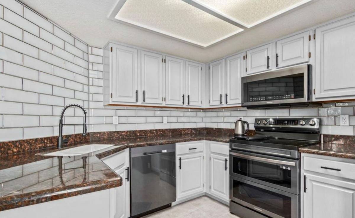 Condo for rent at 9775 N 93rd Way #259, Scottsdale, AZ 85258