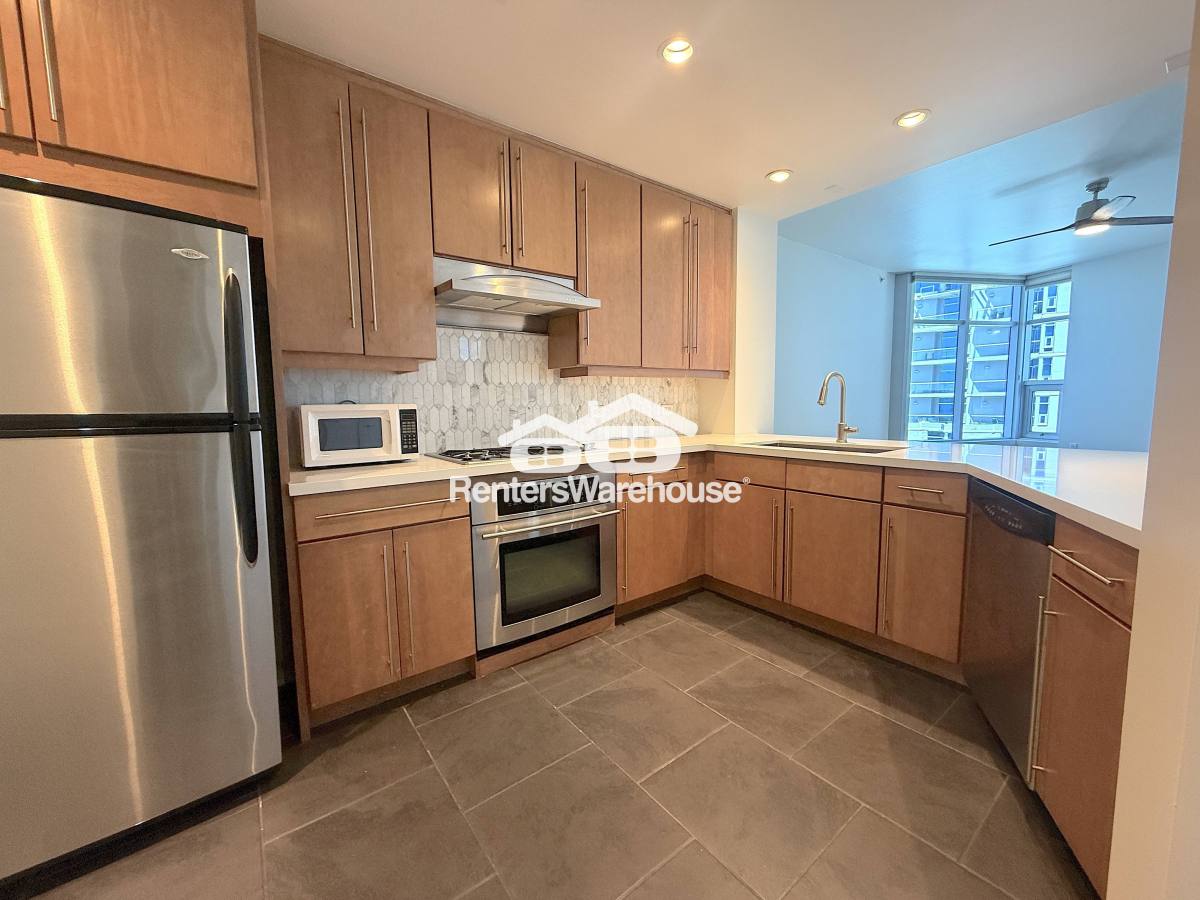 Condo for rent at 120 E Rio Salado Parkway #401, Tempe, AZ 85281