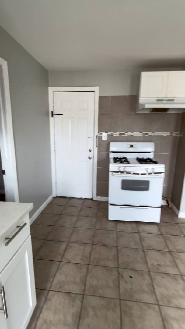 Apartment for rent at 549 Summer Ave, Paterson, NJ 07501