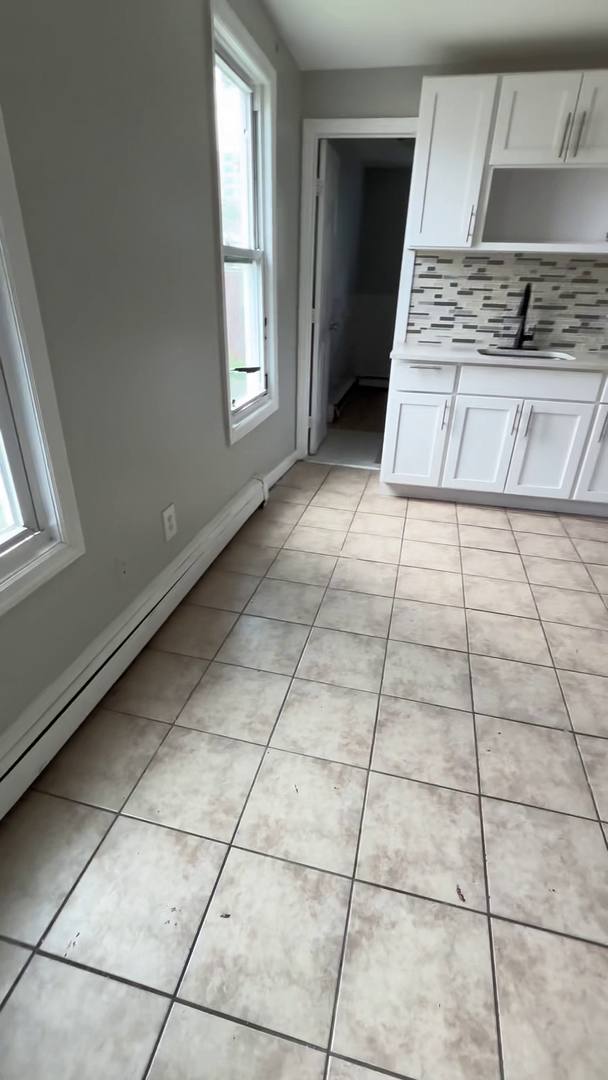 Apartment for rent at 549 Summer Ave, Paterson, NJ 07501