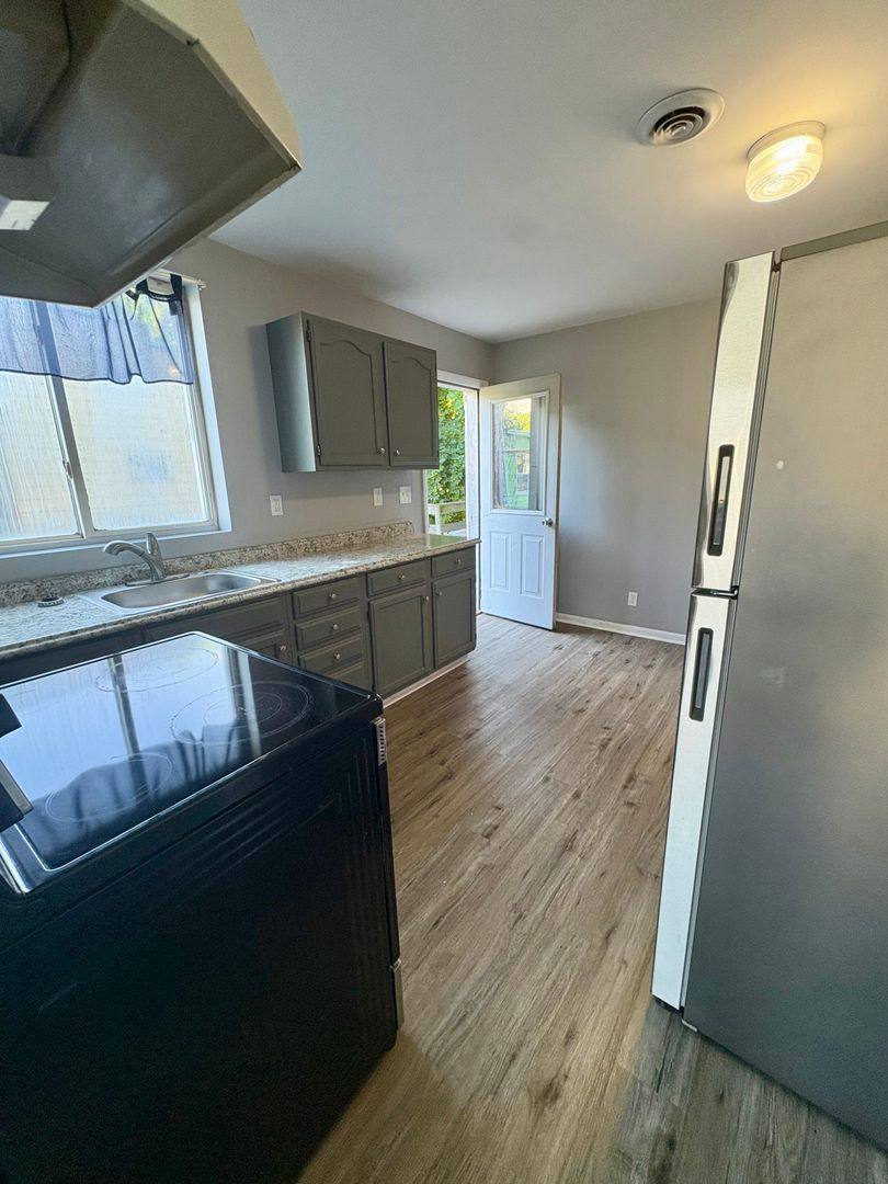 Apartment for rent at 155 6th Ave, Troy, NY 12180