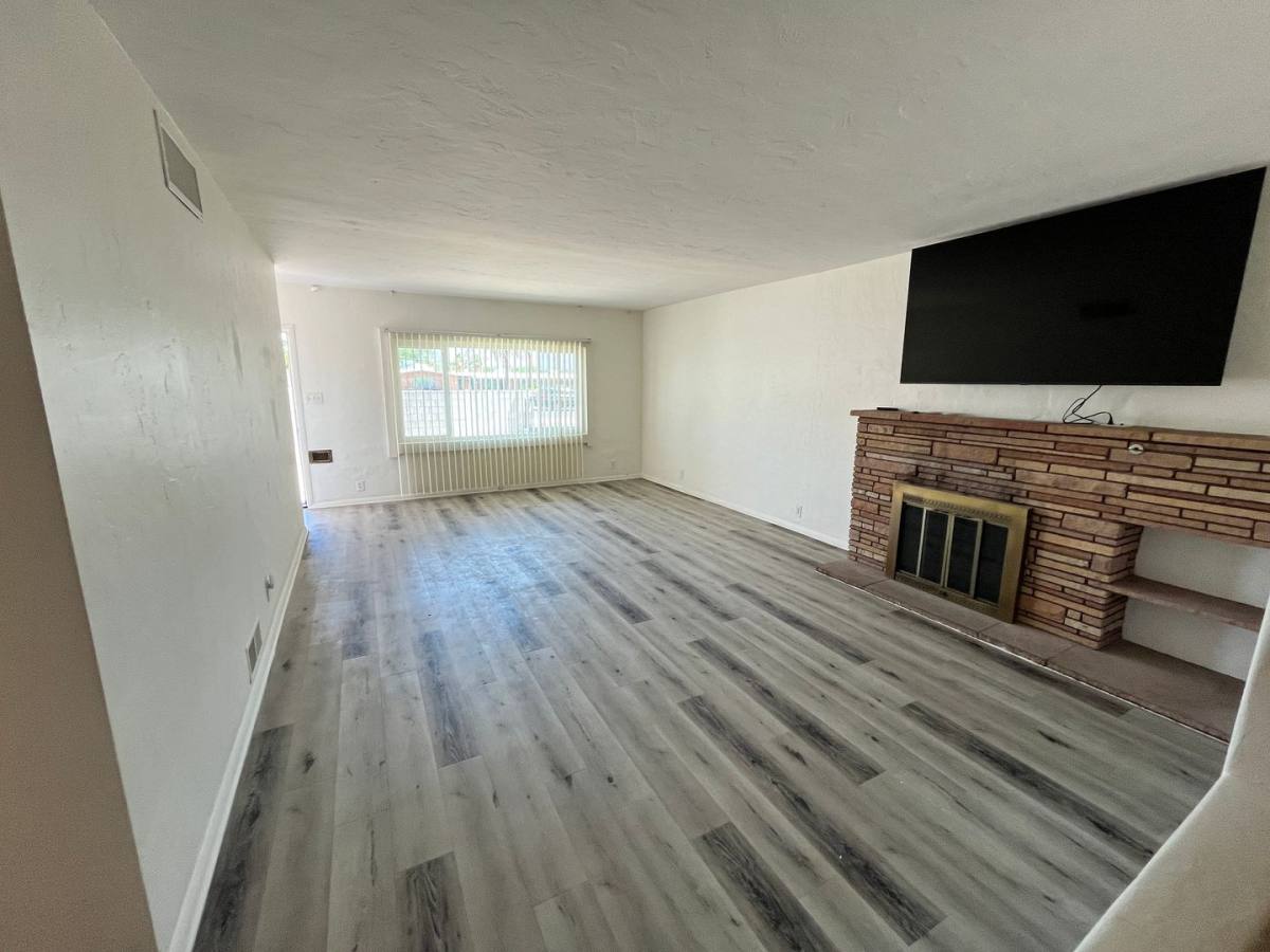 Apartment for rent at 2220 E Grant Rd, Tucson, AZ 85719