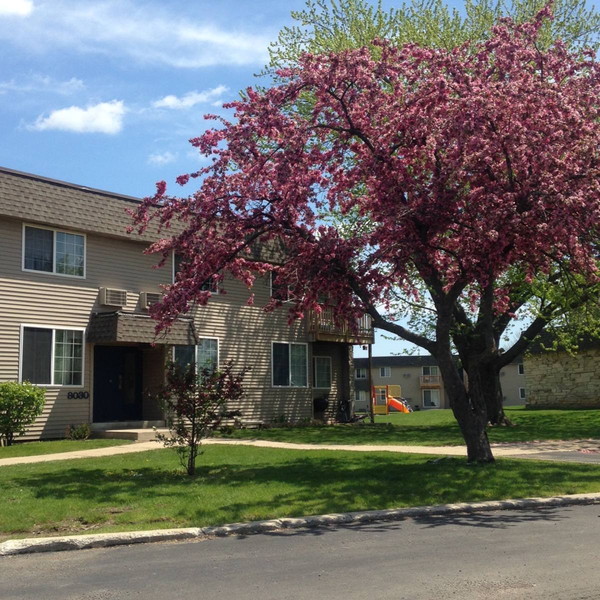 Apartment for rent at 7926 S Wildwood Dr, Oak Creek, WI 53154