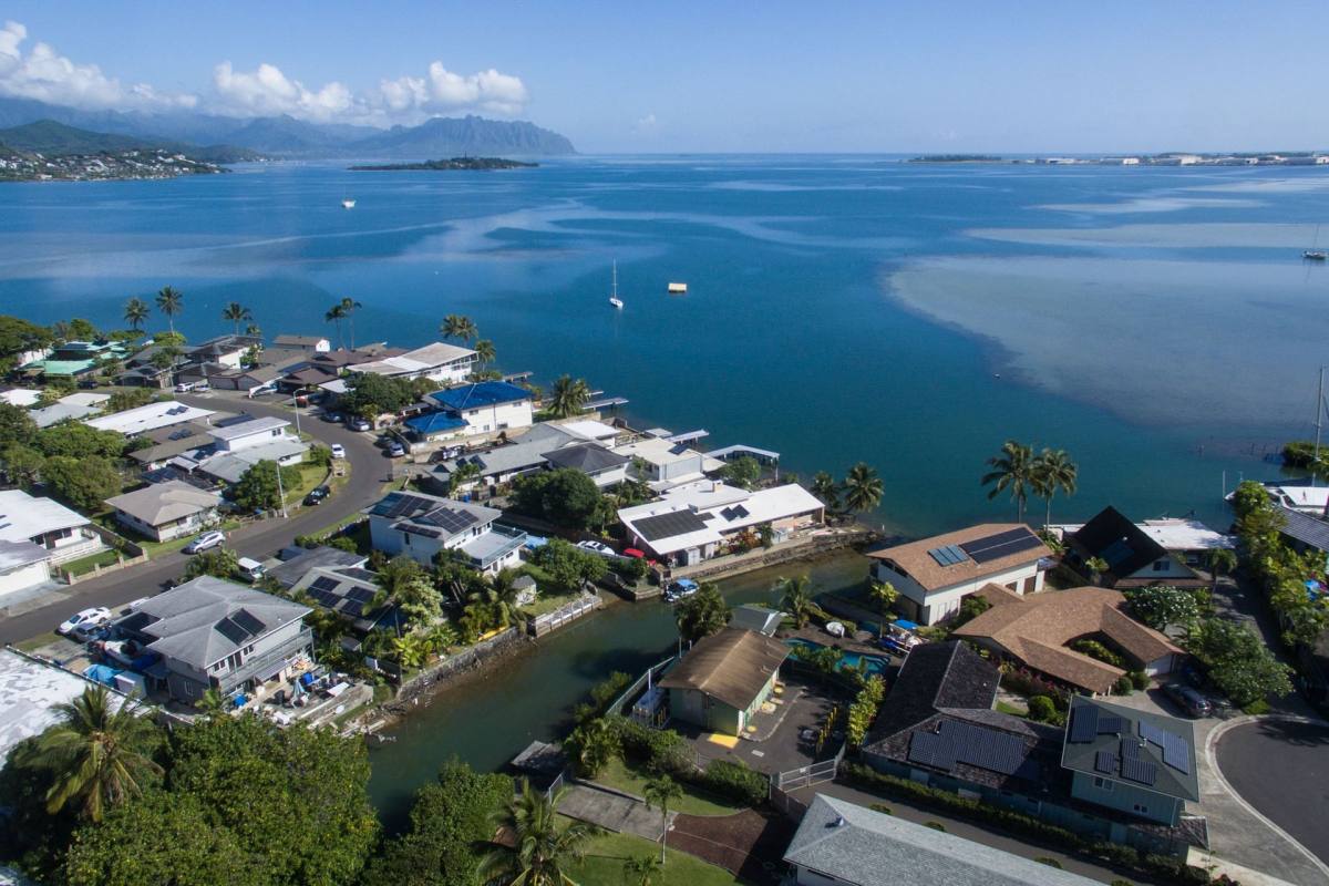 Apartment for rent at 44-012 Kaimalu Place, Kaneohe, HI 96744