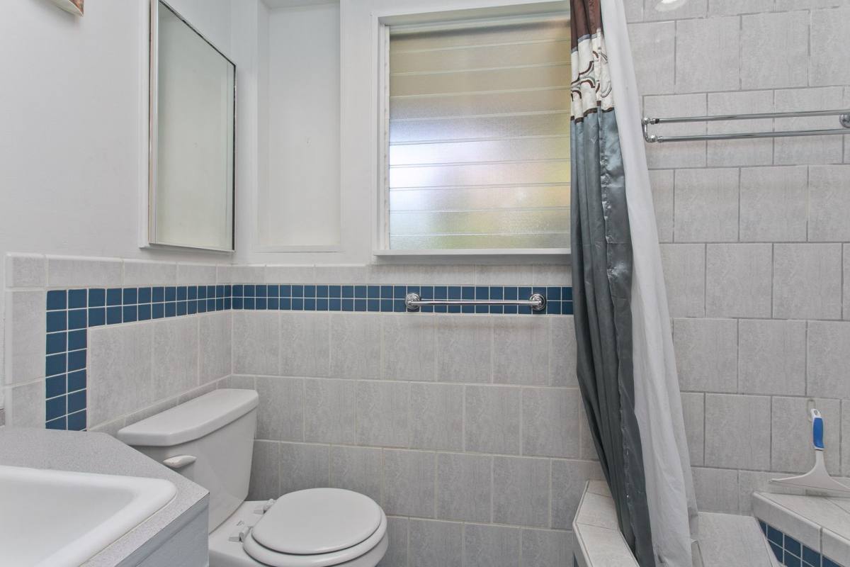 Apartment for rent at 44-012 Kaimalu Place, Kaneohe, HI 96744