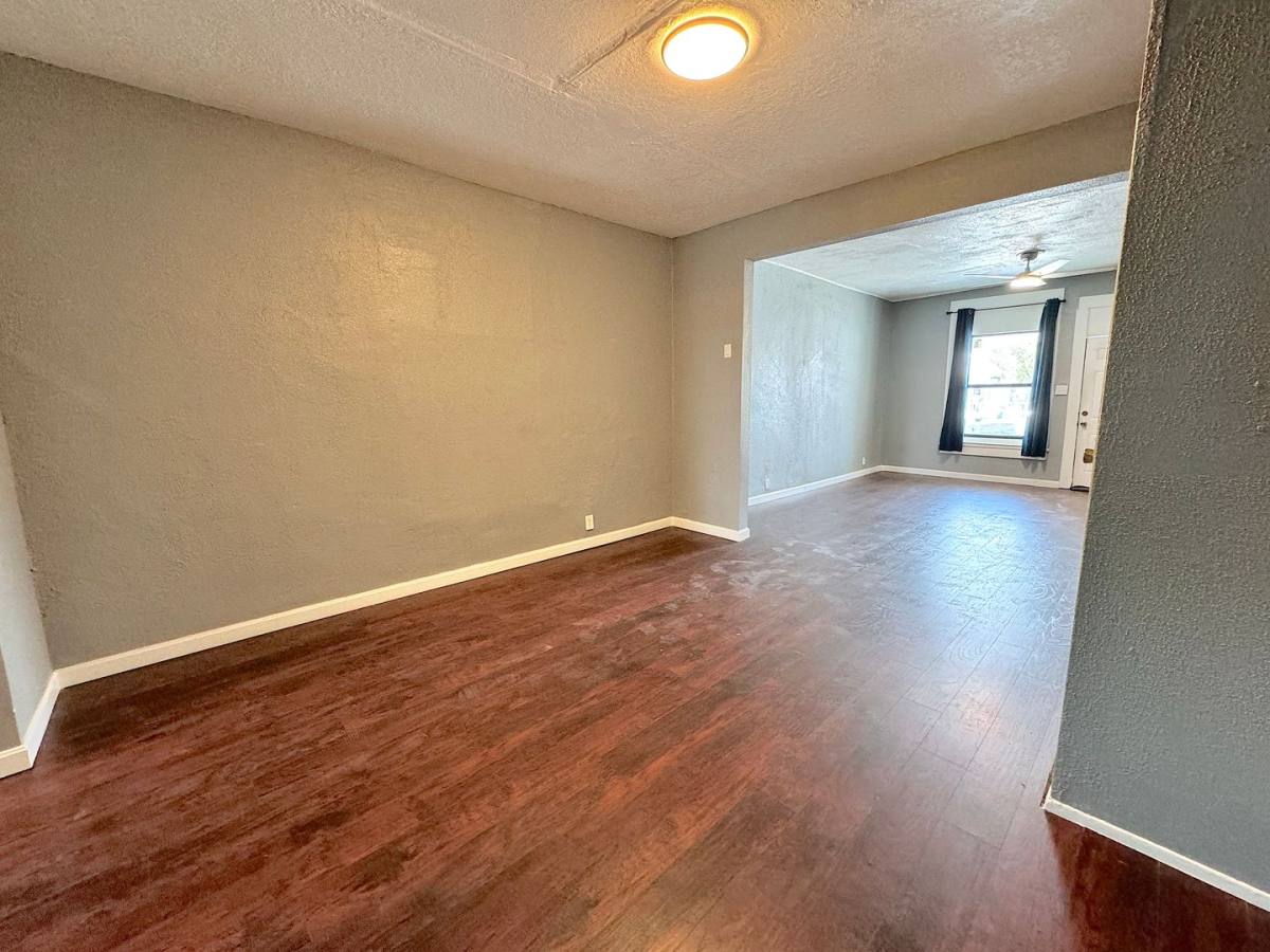 Apartment for rent at 3906 Tularosa, El Paso, TX 79903