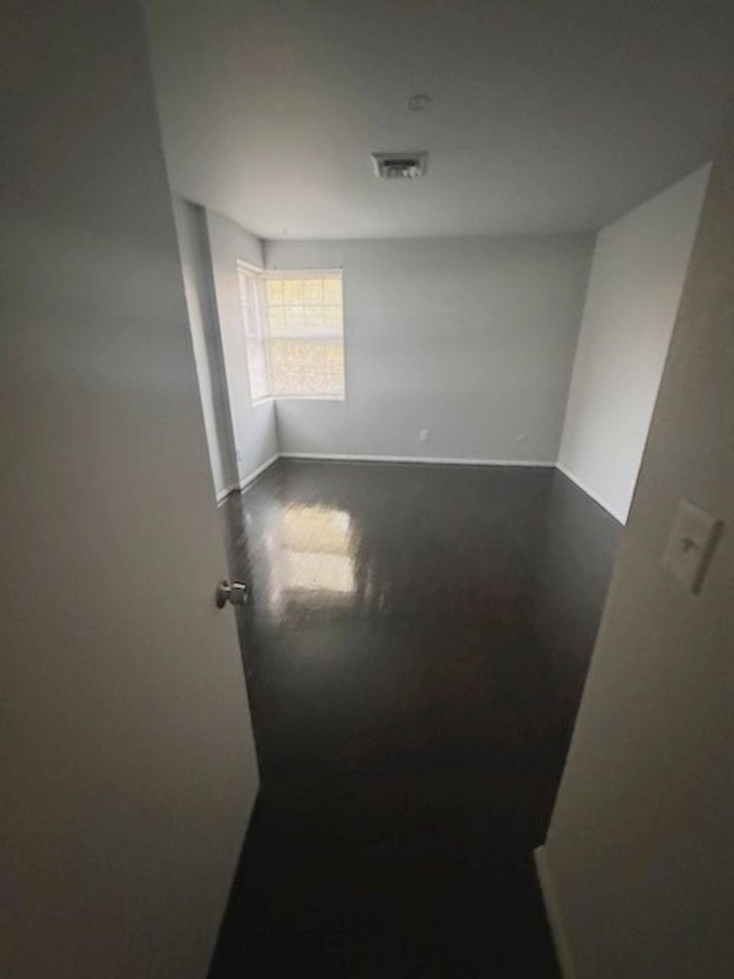 Apartment for rent at 5-15 N 18th St, Allentown, PA 18104