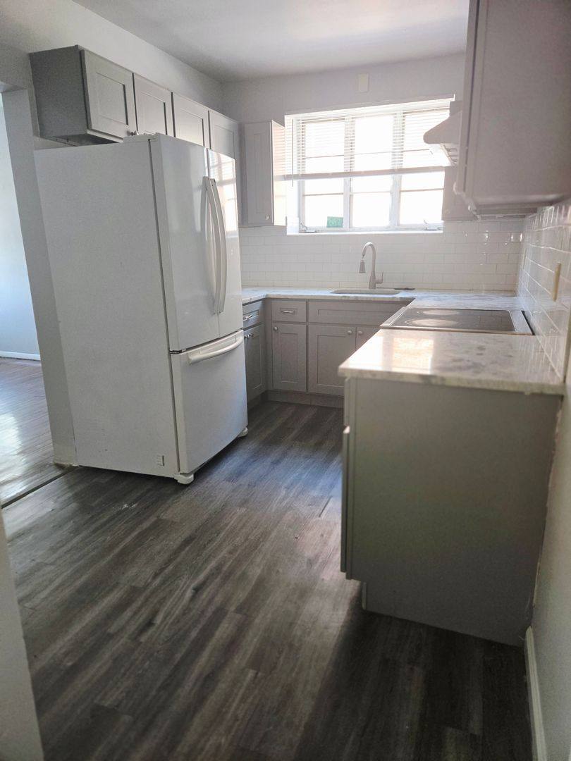 Apartment for rent at 5-15 N 18th St, Allentown, PA 18104