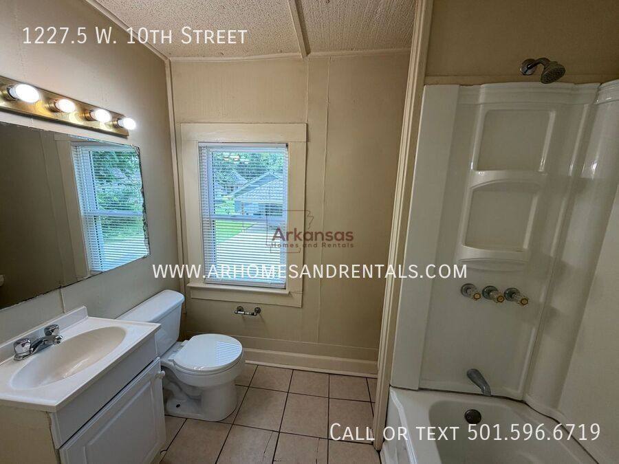 Apartment for rent at 12275 W 10th St, North Little Rock, AR 72114