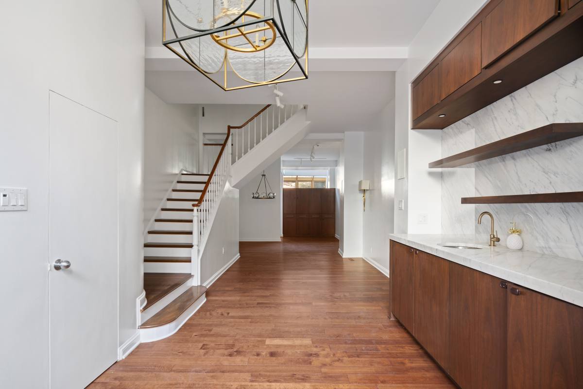 Townhouse for rent at 317 S 18th St, Philadelphia, PA 19103