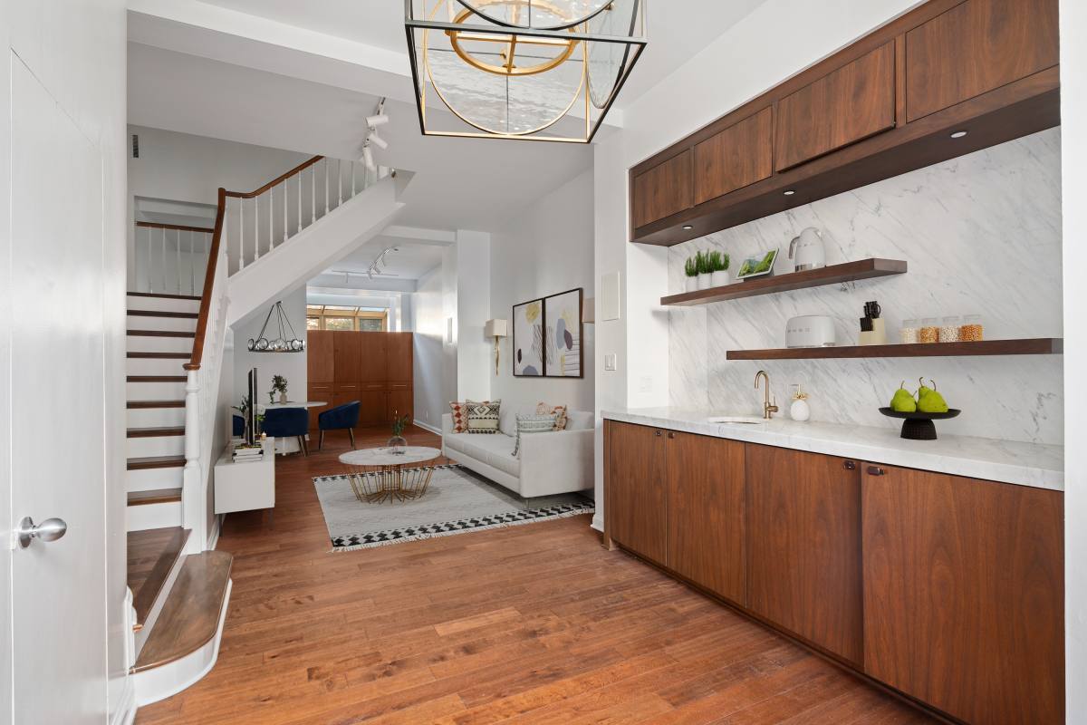 Townhouse for rent at 317 S 18th St, Philadelphia, PA 19103
