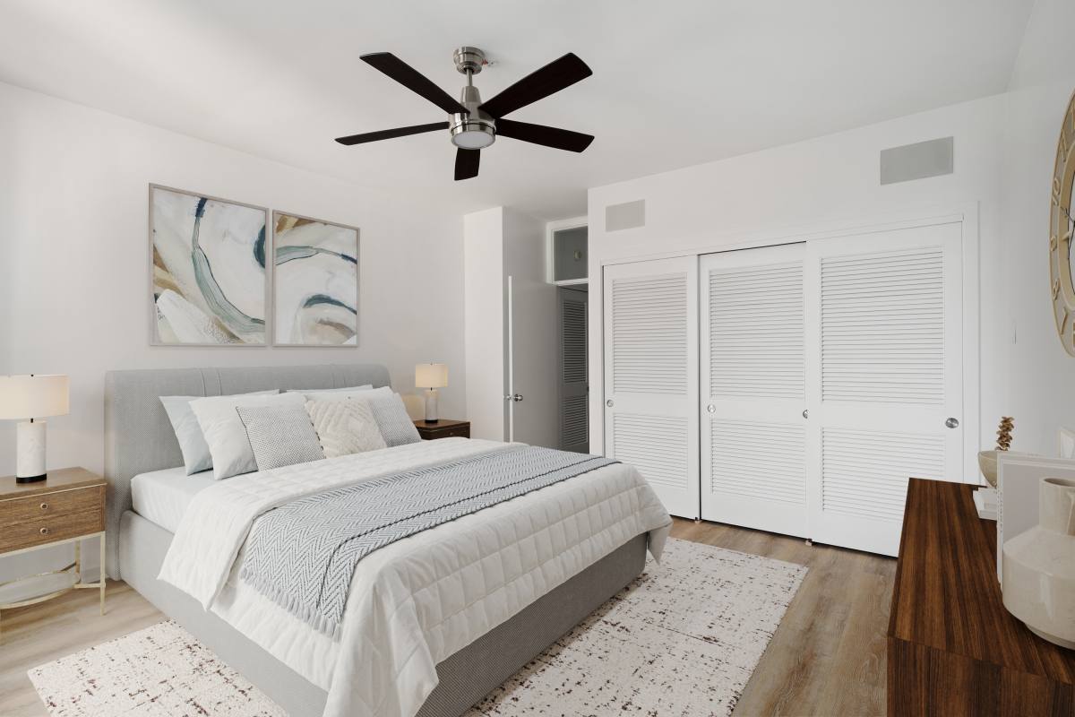 Townhouse for rent at 317 S 18th St, Philadelphia, PA 19103
