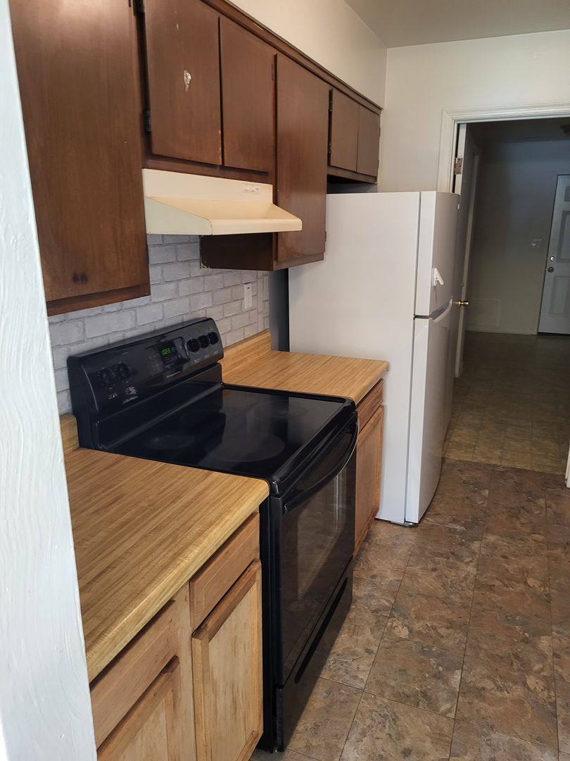 Apartment for rent at 6057 Camellia Dr, Suffolk, VA 23435