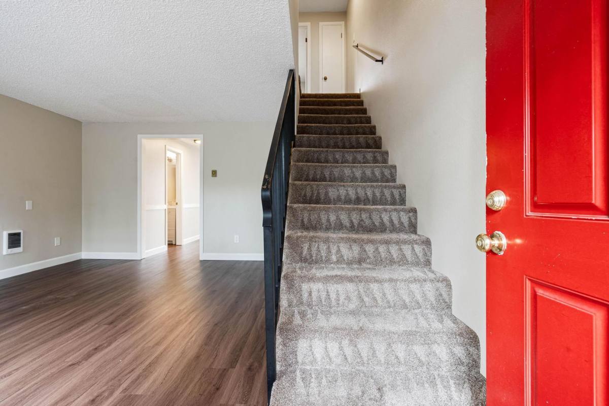 Apartment for rent at 19300 SE River Rd, Portland, OR 97267