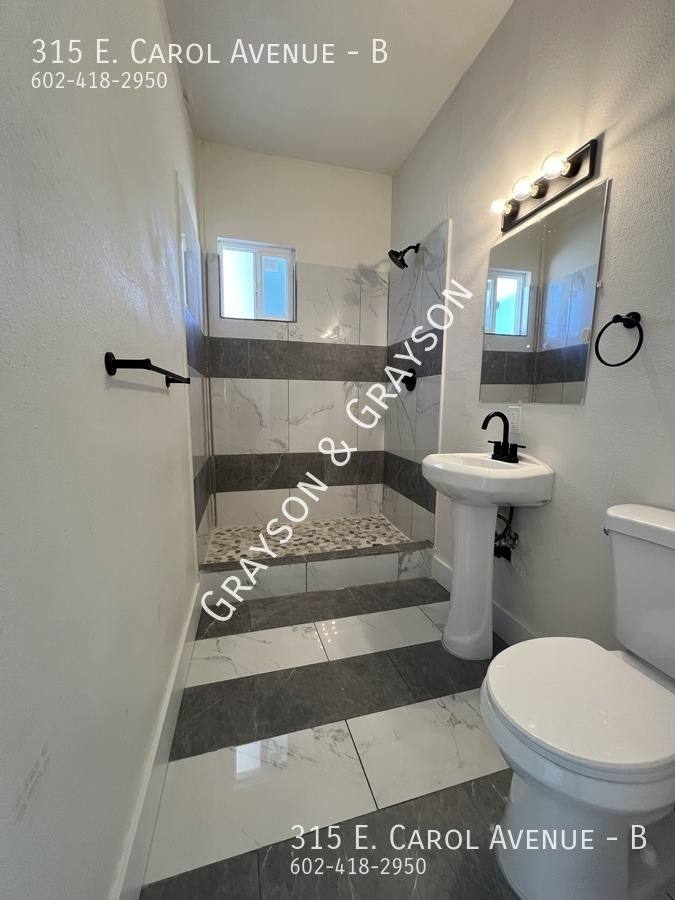 Apartment for rent at 315 E Carol Ave #B, Phoenix, AZ 85020