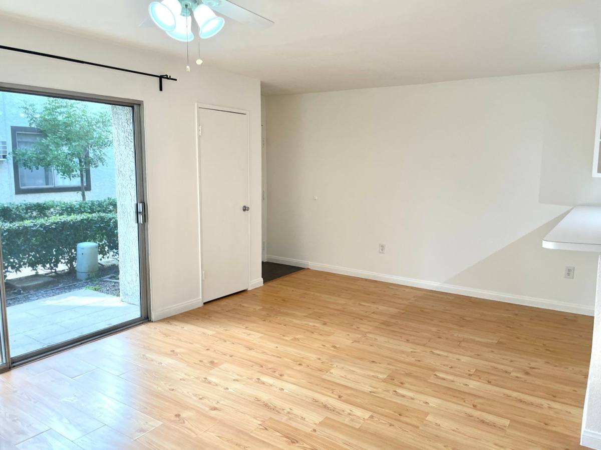 Apartment for rent at 18530 Hatteras St, Tarzana, CA 91356