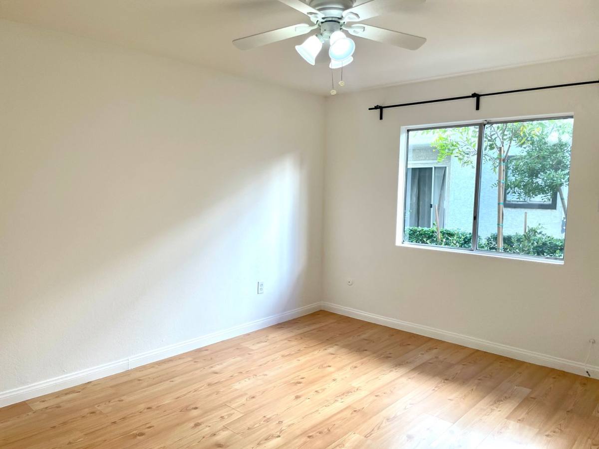 Apartment for rent at 18530 Hatteras St, Tarzana, CA 91356