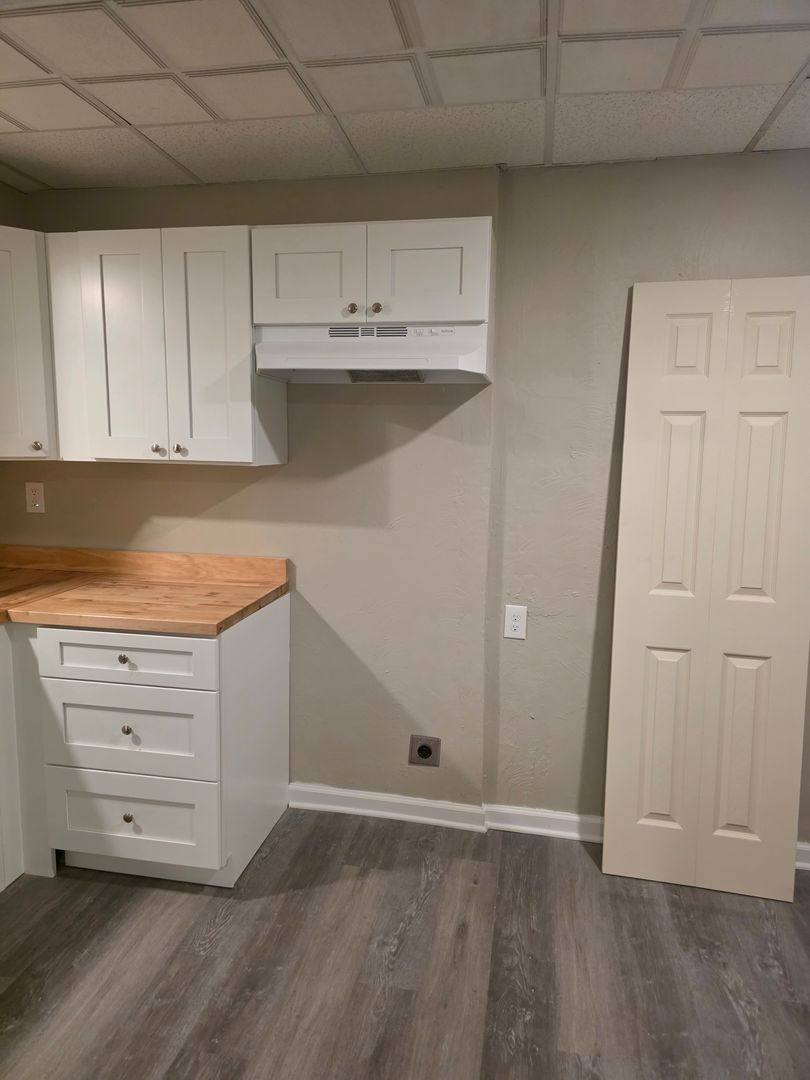 Apartment for rent at 501 Baughman Ave, Jeannette, PA 15644
