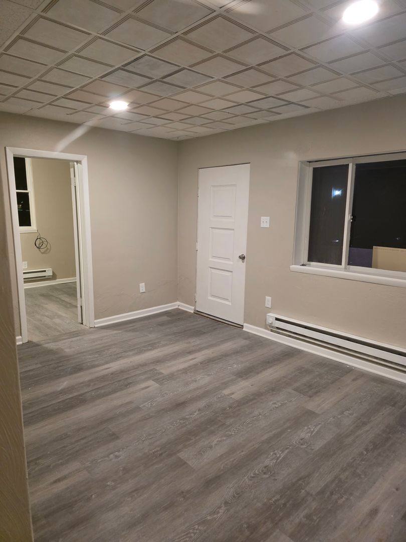 Apartment for rent at 501 Baughman Ave, Jeannette, PA 15644