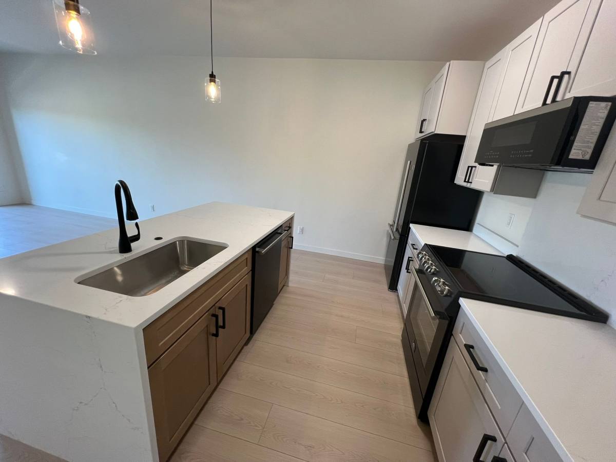 Apartment for rent at 295 E Appleway Ave, Coeur D Alene, ID 83814