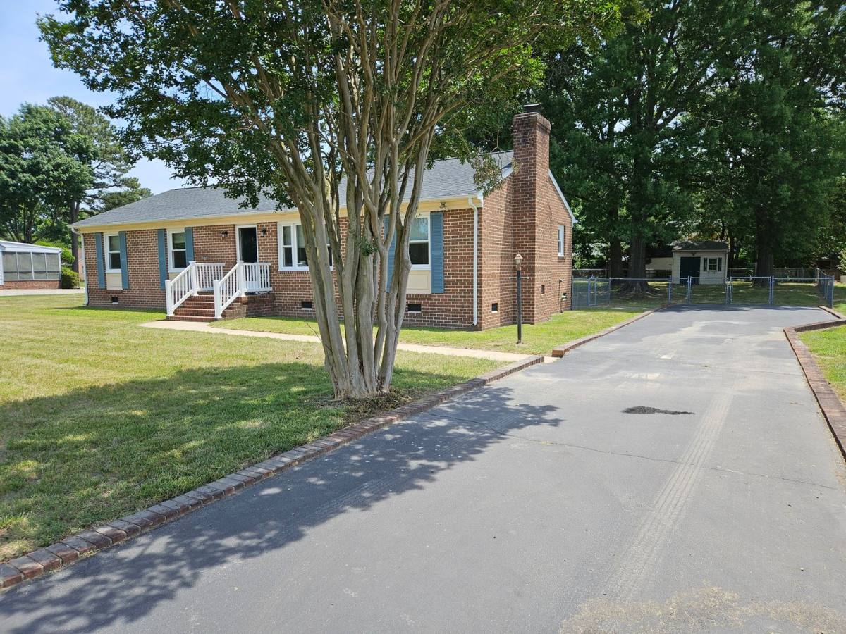 House for rent at 8402 McFaye Ave, Mechanicsville, VA 23116