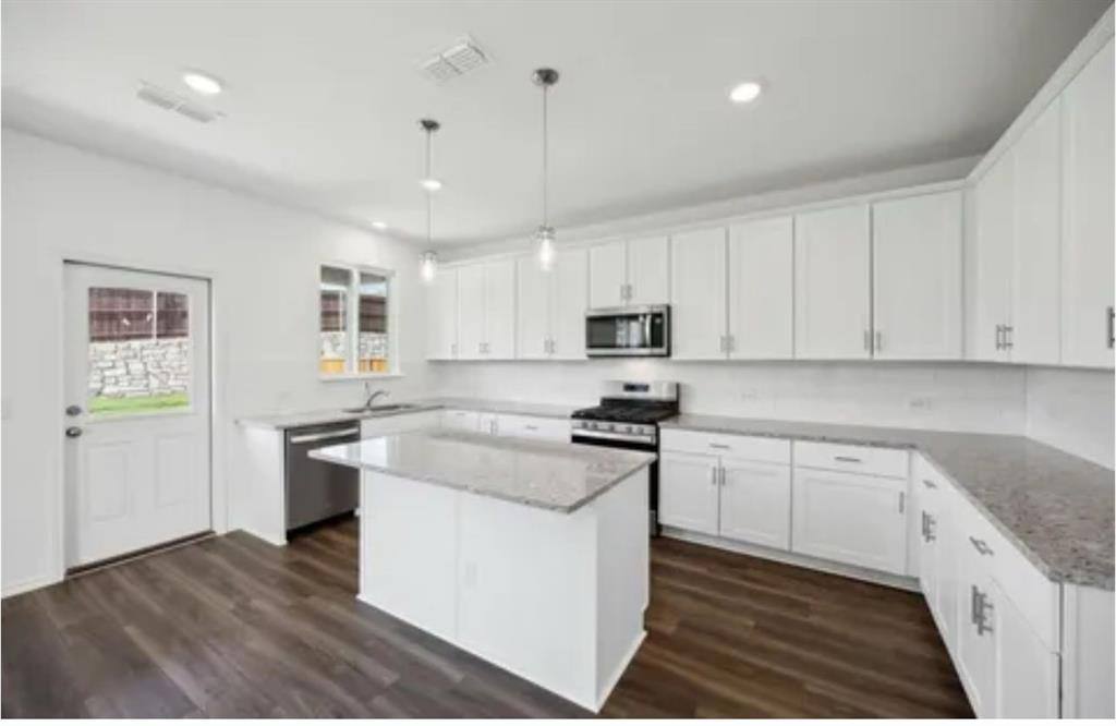Apartment for rent at 701 Union Dr #701, Princeton, TX 75407