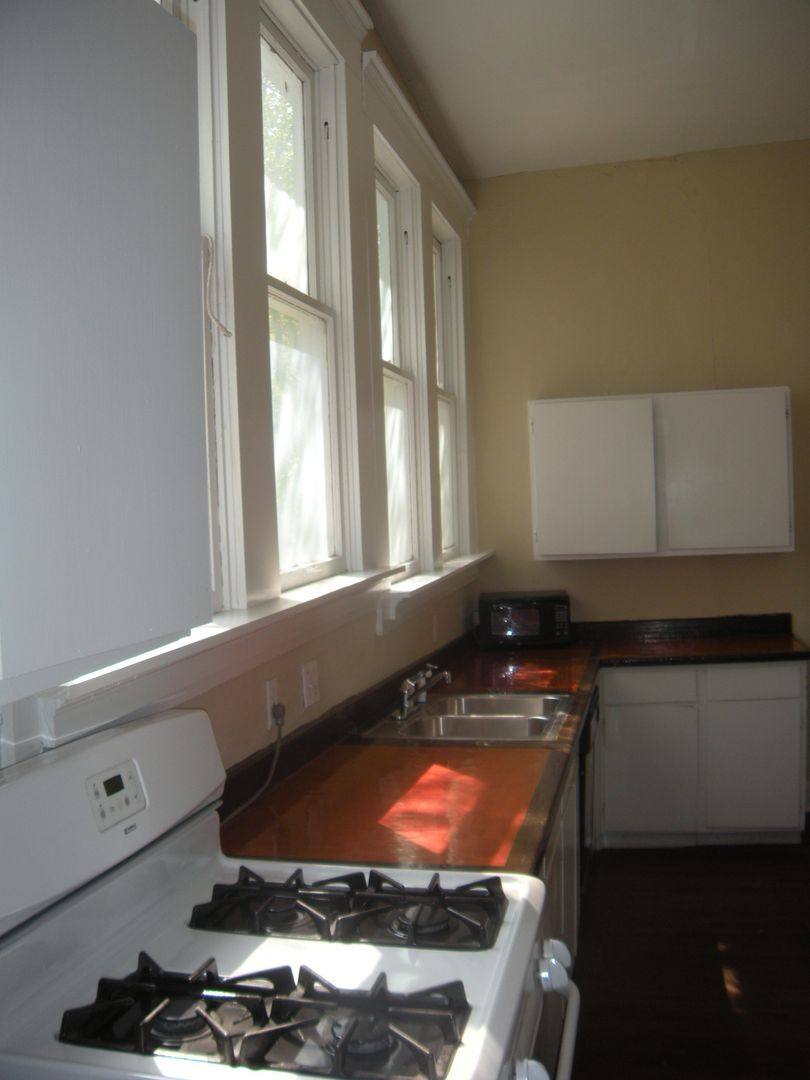 Condo for rent at 915 W 23rd #C, Austin, TX 78705