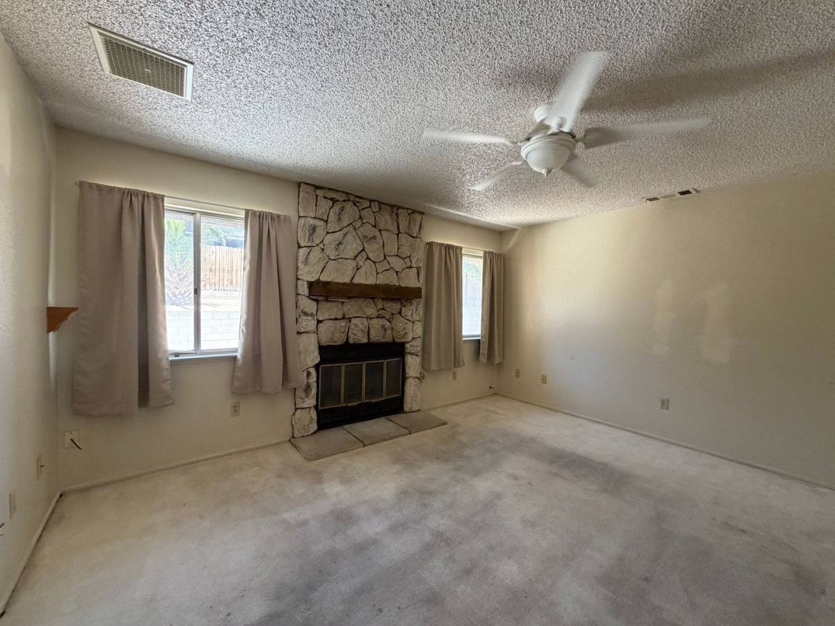 House for rent at 25670 Ash Rd, Barstow, CA 92311