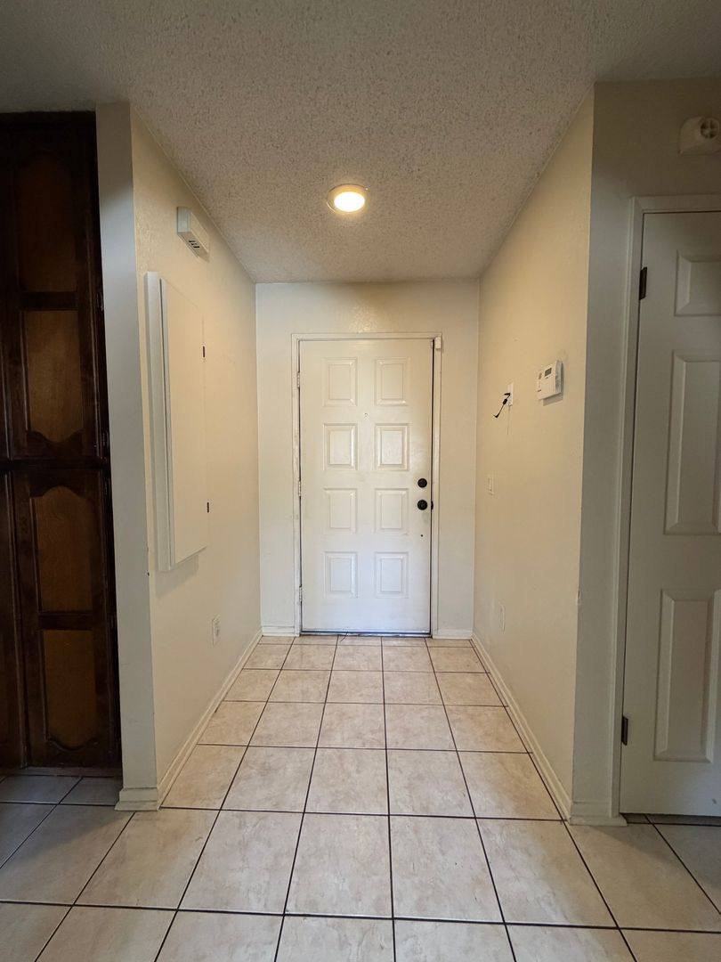 House for rent at 25670 Ash Rd, Barstow, CA 92311