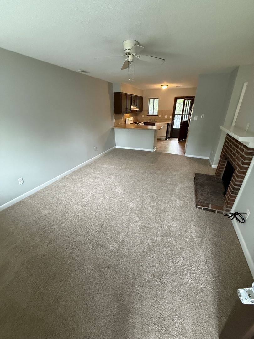 Townhouse for rent at 4554 N New Hope Rd, Raleigh, NC 27604