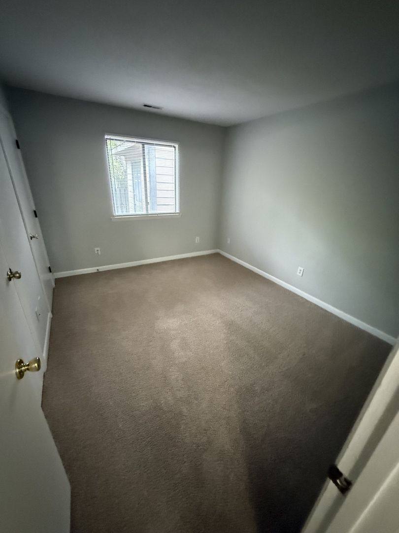 Townhouse for rent at 4554 N New Hope Rd, Raleigh, NC 27604