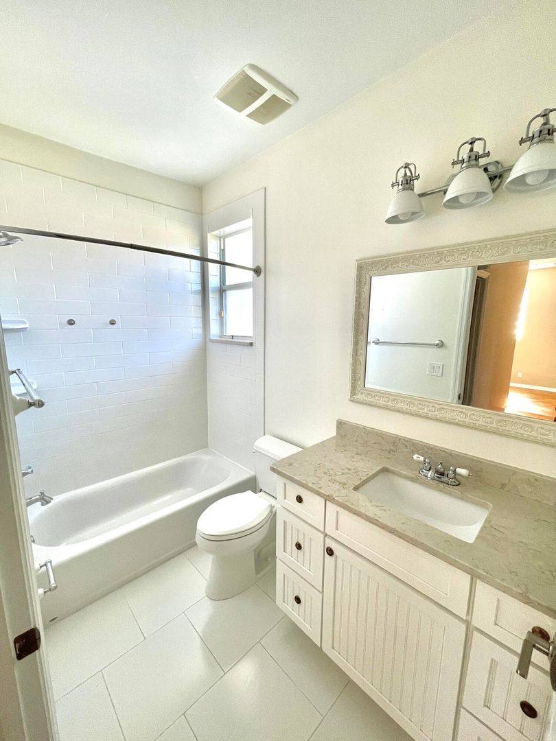 House for rent at 8550 Via Romana, Boca Raton, FL 33496